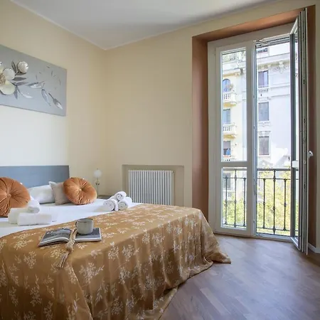 Elegant Near The Subway, Fast Wi-fi And Ac *